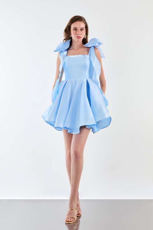 Omuzları Fiyonk Detaylı Mini Elbise - 1812