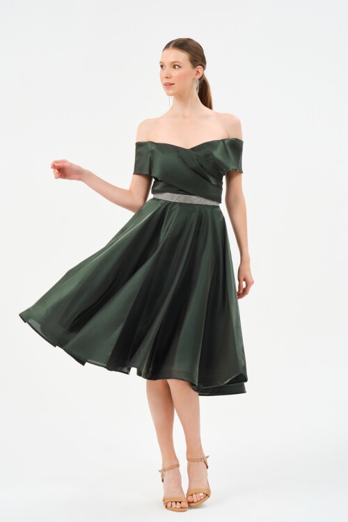 Taş Detaylı Kayık Yaka Midi Elbise - 1464