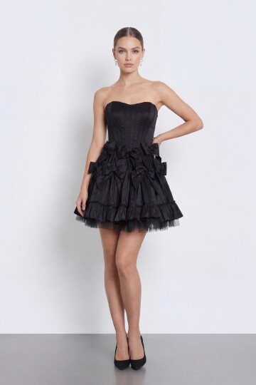 Fiyonk İşlemeli Straplez Korseli Mini Abiye - 2144