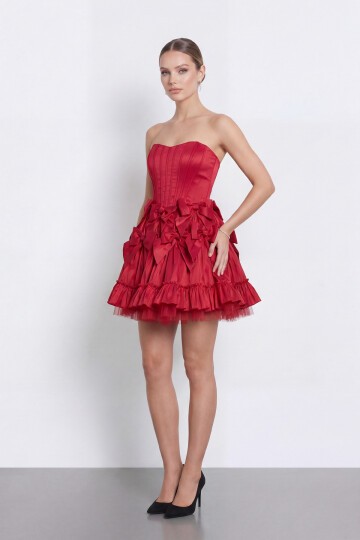 Fiyonk İşlemeli Straplez Korseli Mini Abiye - 2144