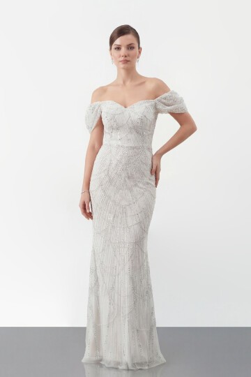 Omuz Açık Tül Kollu İşlemeli Uzun Abiye - 2132