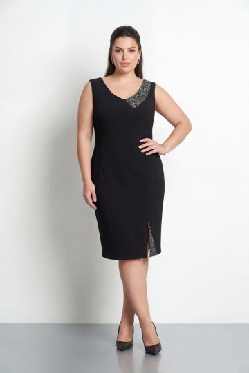 Taş Detaylı Asimetrik Büyük Beden Kalem Elbise - 2059